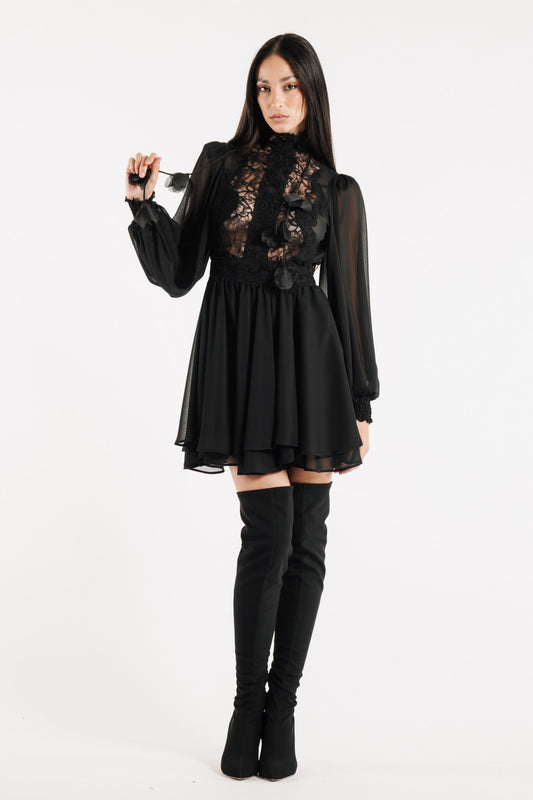 Abito mini con pizzo