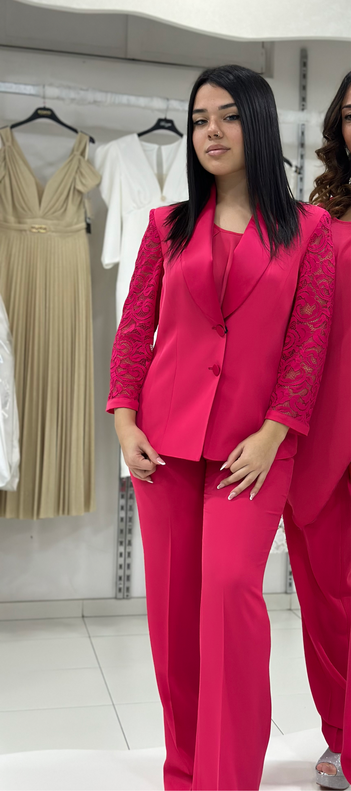 Tailleur ricamato