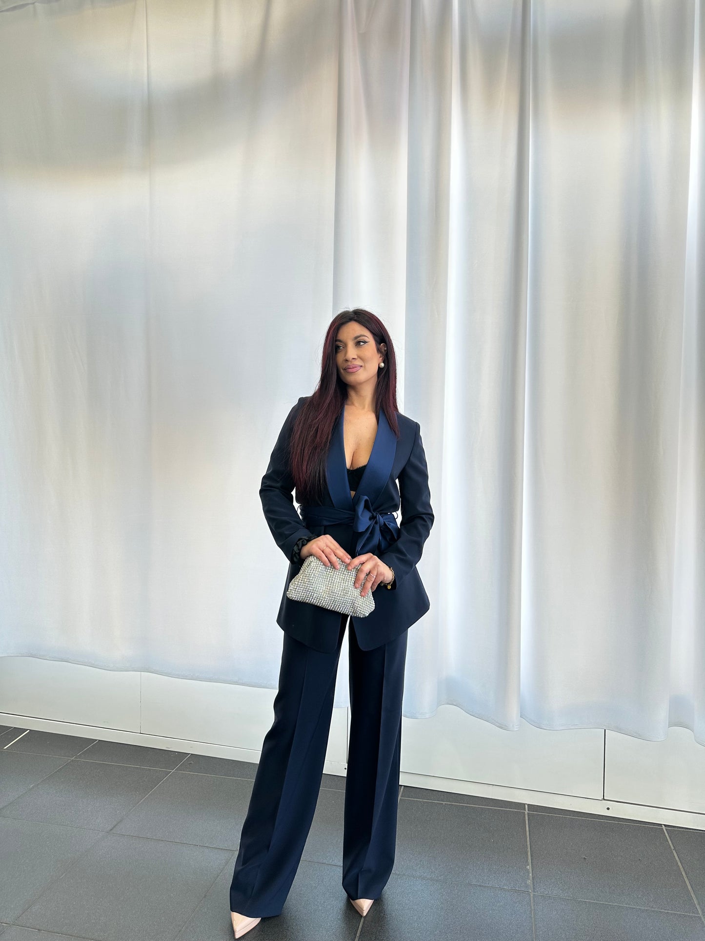 Tailleur con cintura