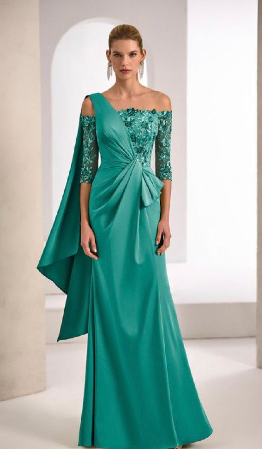 Abito con mezza manica