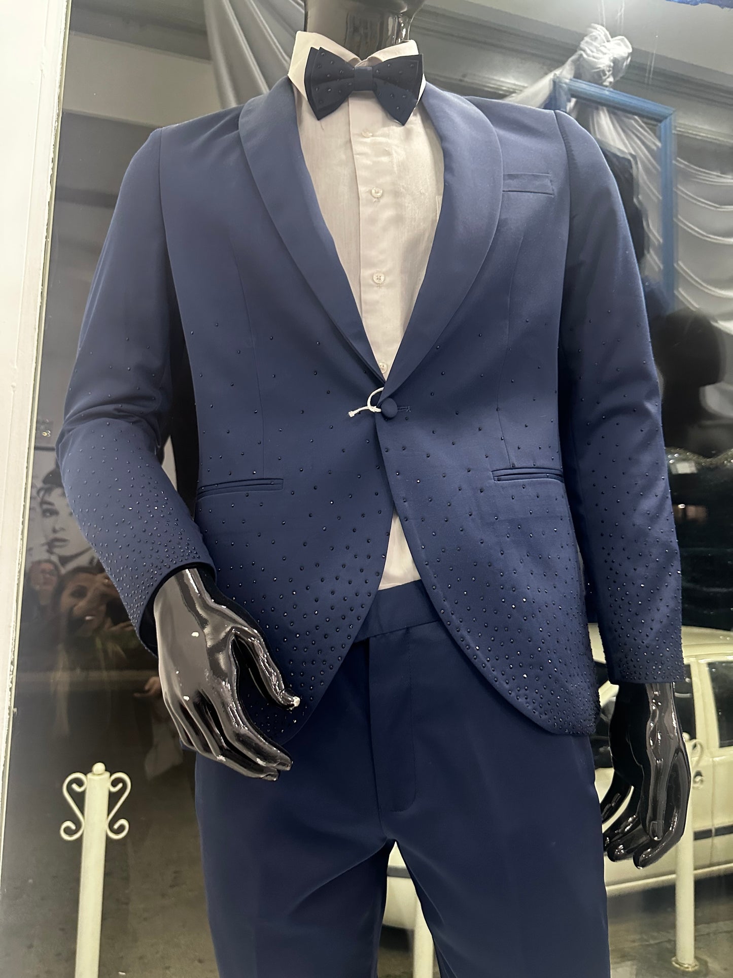 Abito uomo con strass