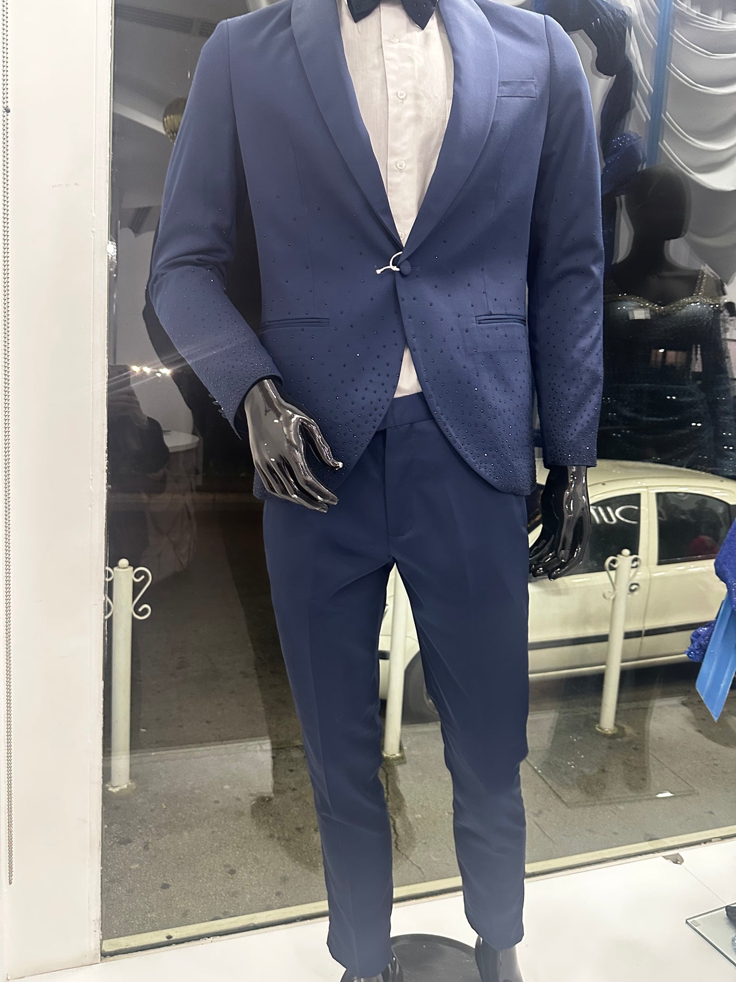 Abito uomo con strass