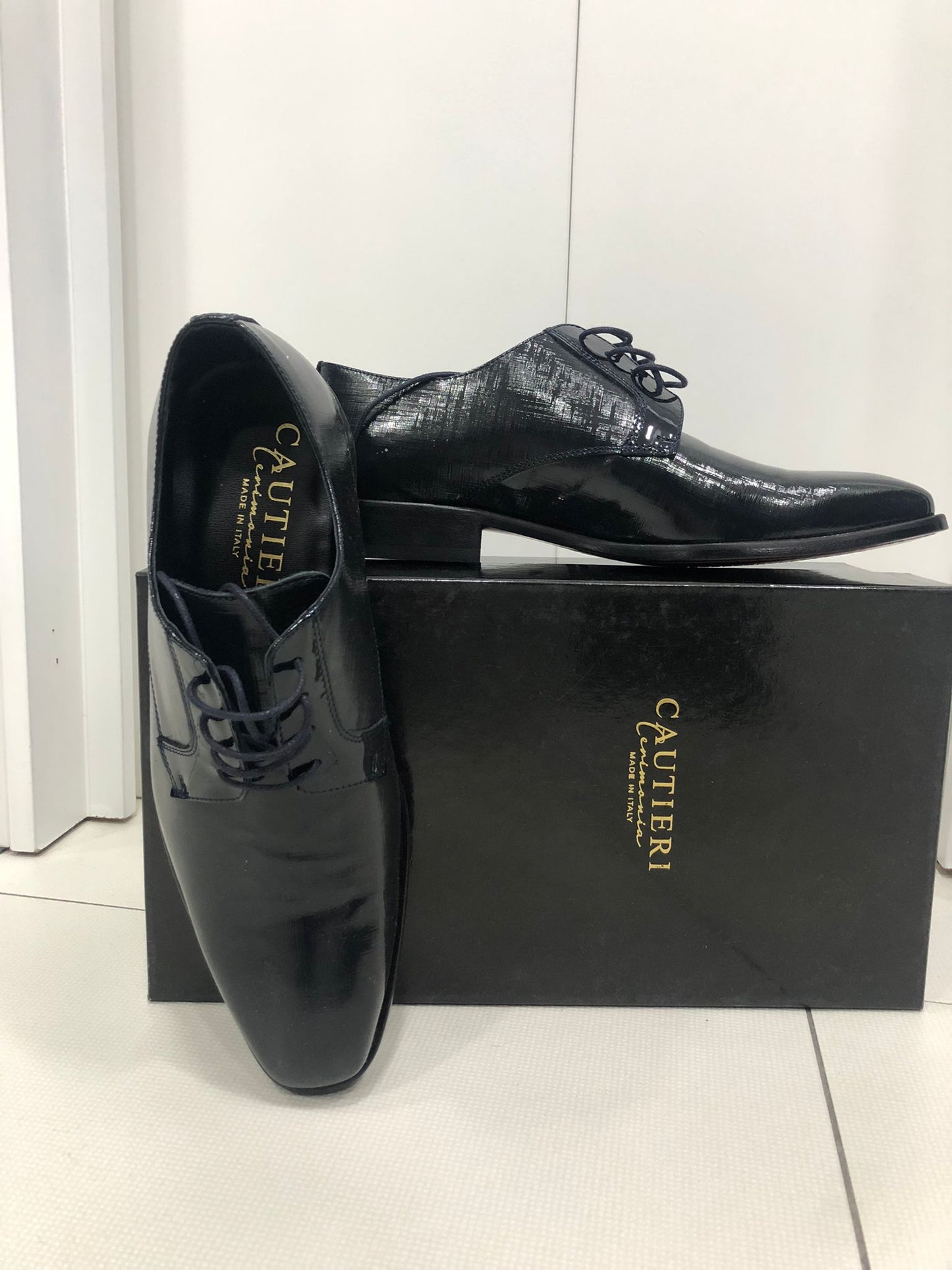 Scarpe uomo elegante